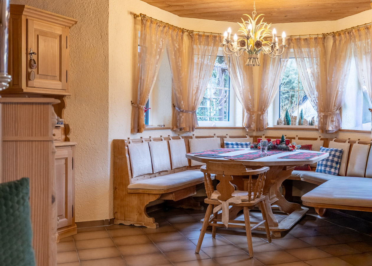 Großzügiges Wohnhaus mit Garten - Wintergarten & PV – ruhig gelegenes Raumwunder