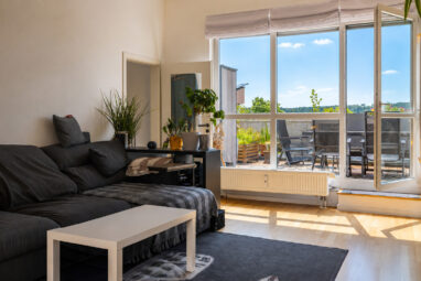 Sonne, Ruhe, Zuhause – Eine stilvolle Penthaus-Wohnung mit extragroßer Süd-Dachterrasse