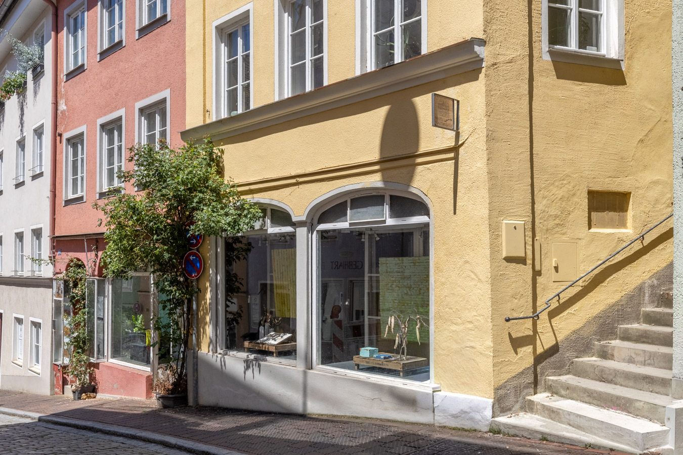 Ein zauberhaftes Altstadthaus mit Laden - 2 W/E und Dachterrasse