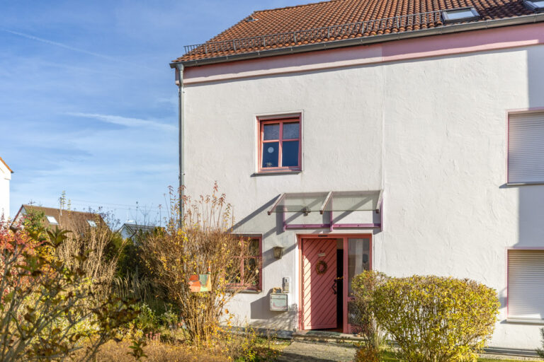 Charmantes Reiheneckhaus in ruhiger und familienfreundlicher Wohnanlage
