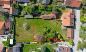 Attraktives Baugrundstück in ruhiger Ortskernlage von Schwifting – vielseitig bebaubar