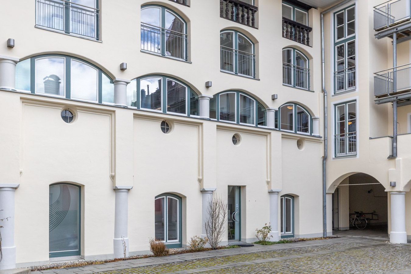 Historisches Ambiente trifft flexible Nutzung – 105 m² im Färberhof Landsberg