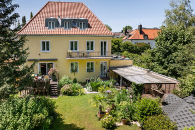 Ein zauberhaftes und vielseitiges Haus in Spitzenlage direkt am Grüngürtel und Engl. Garten