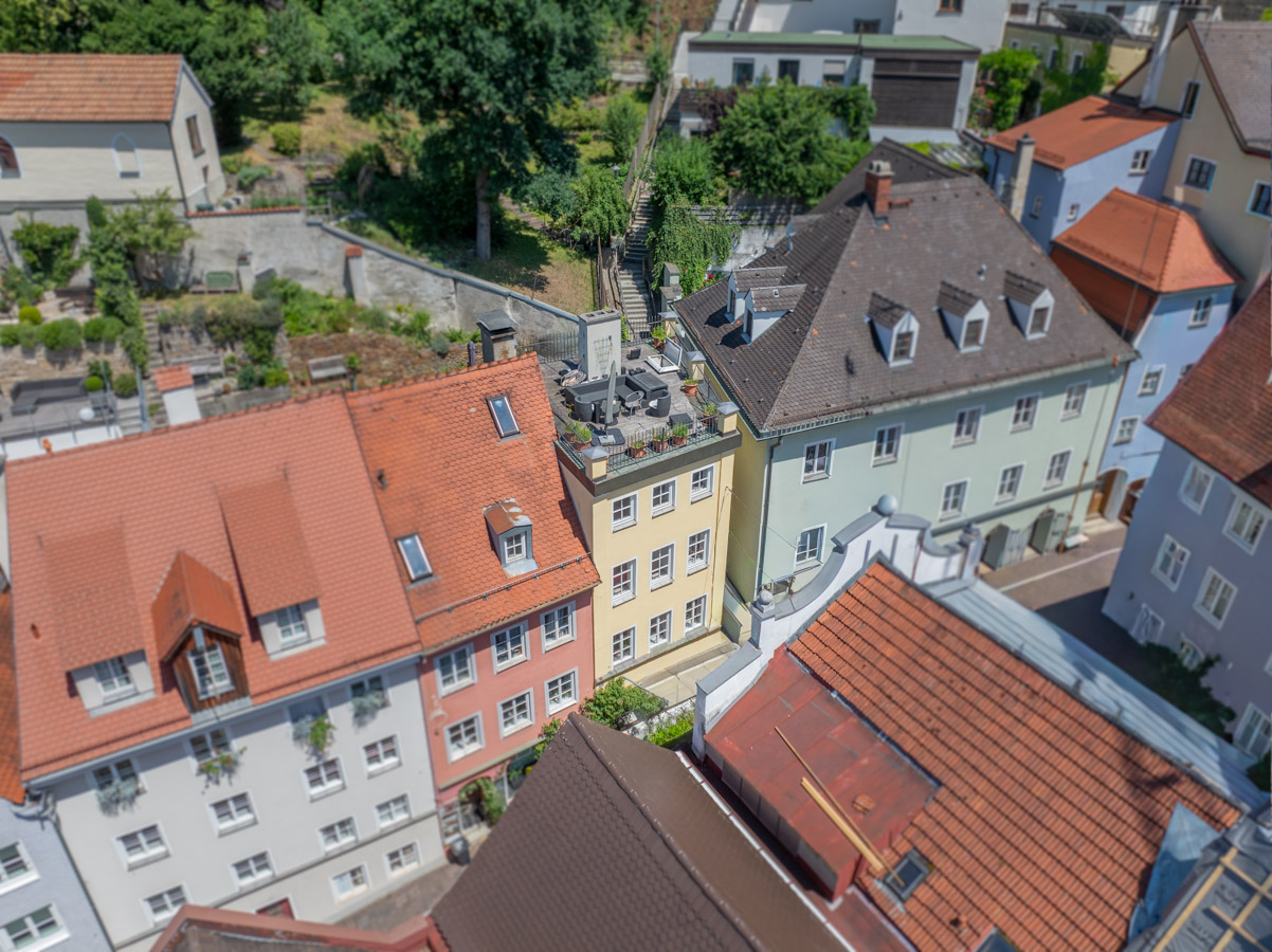 Ein zauberhaftes Altstadthaus mit Laden - 2 W/E und Dachterrasse