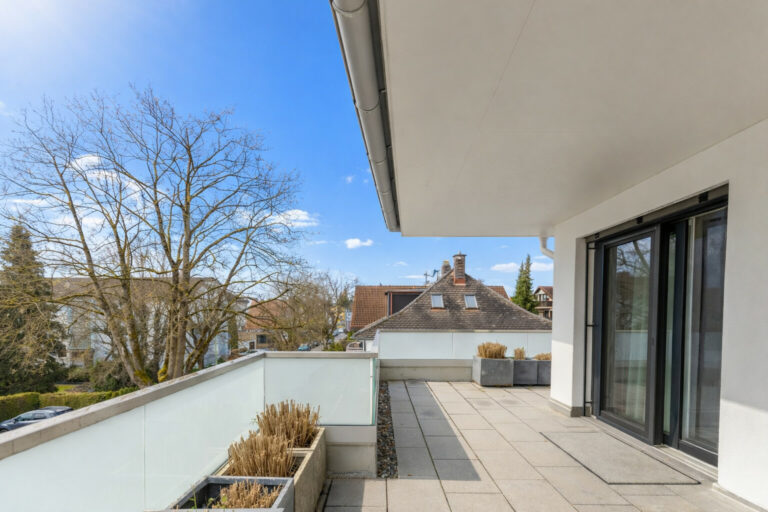 Eine barrierefreie, neuwertige Penthouse-Wohnung in ruhiger, zentraler Lage