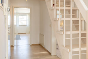 Familienfreundliche Maisonette mit Südbalkon & ausgebautem Dachspitz – sofort bezugsfrei