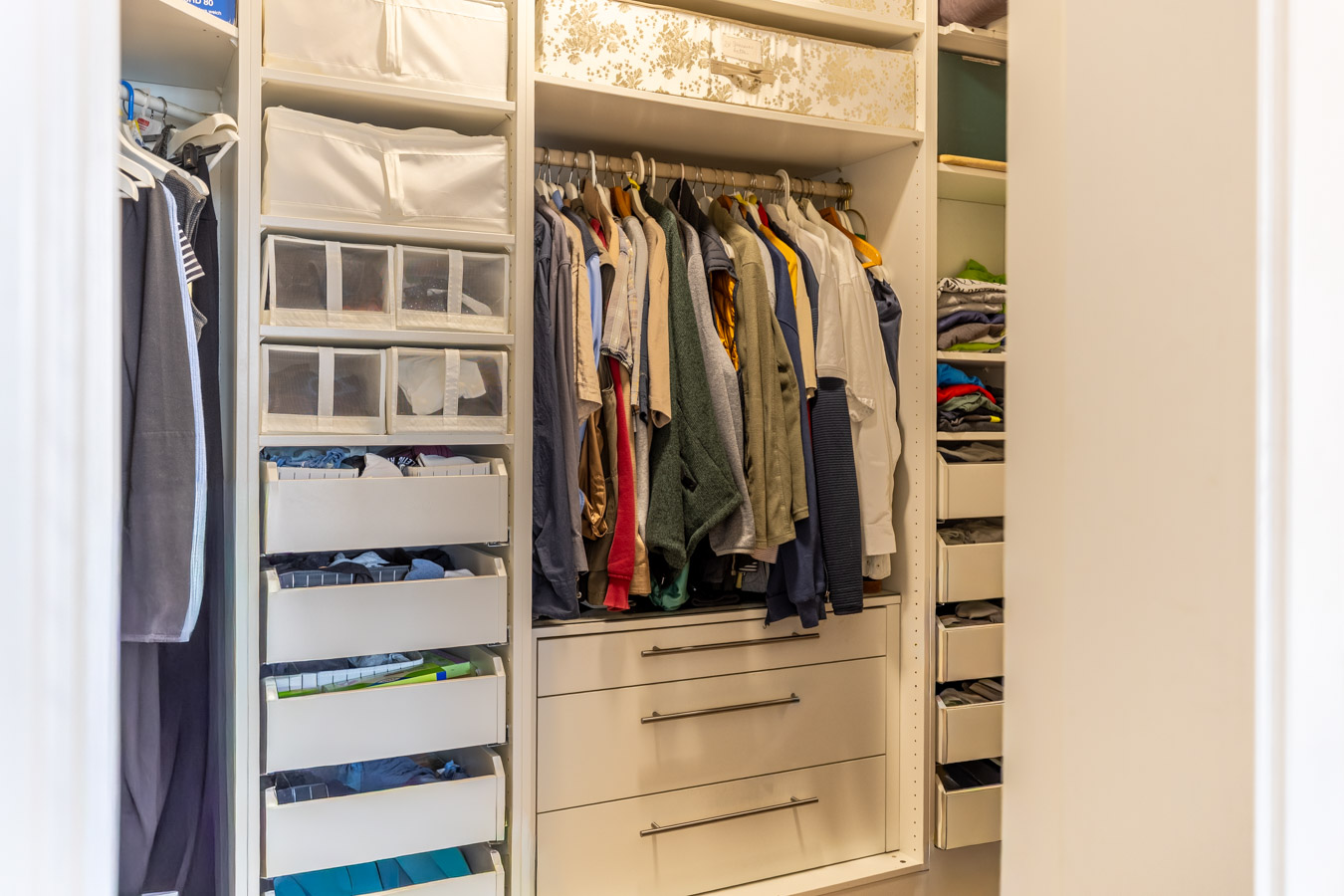 Geschmackvolle Gartenwohnung von 2013 – modern - hell und ideal gelegen