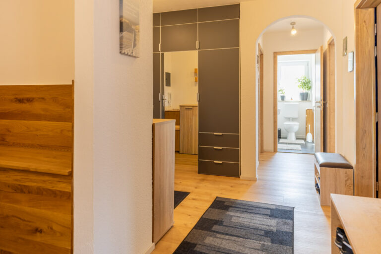 Modernisiert und gepflegt – Attraktive Etagenwohnung mit Balkon