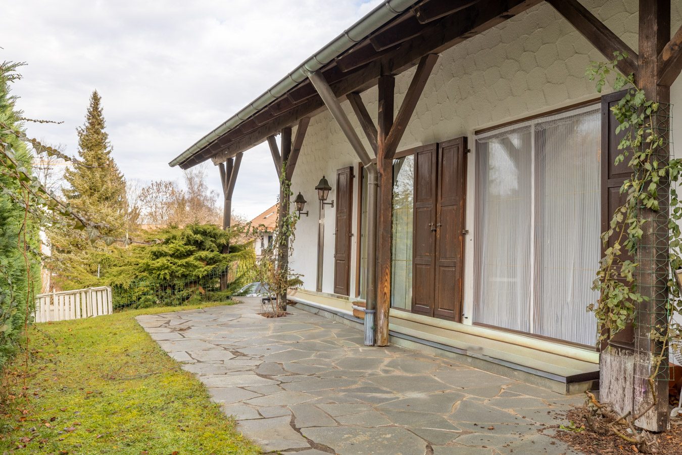 Großzügiges Wohnhaus mit Garten - Wintergarten & PV – ruhig gelegenes Raumwunder