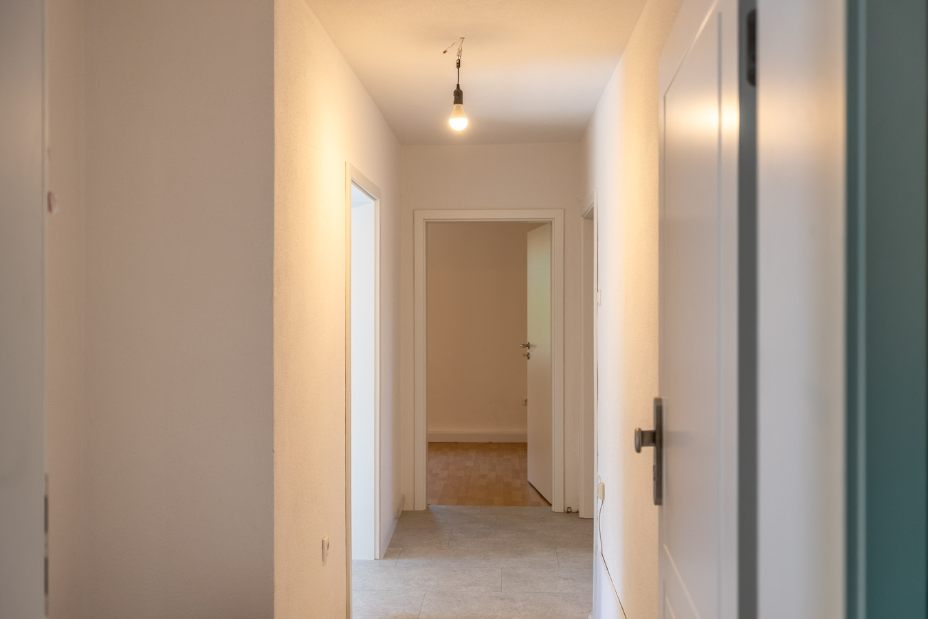 Gut geschnittene 2 ZKB mit Balkon in zentraler Lage mit Wohlfühlcharakter
