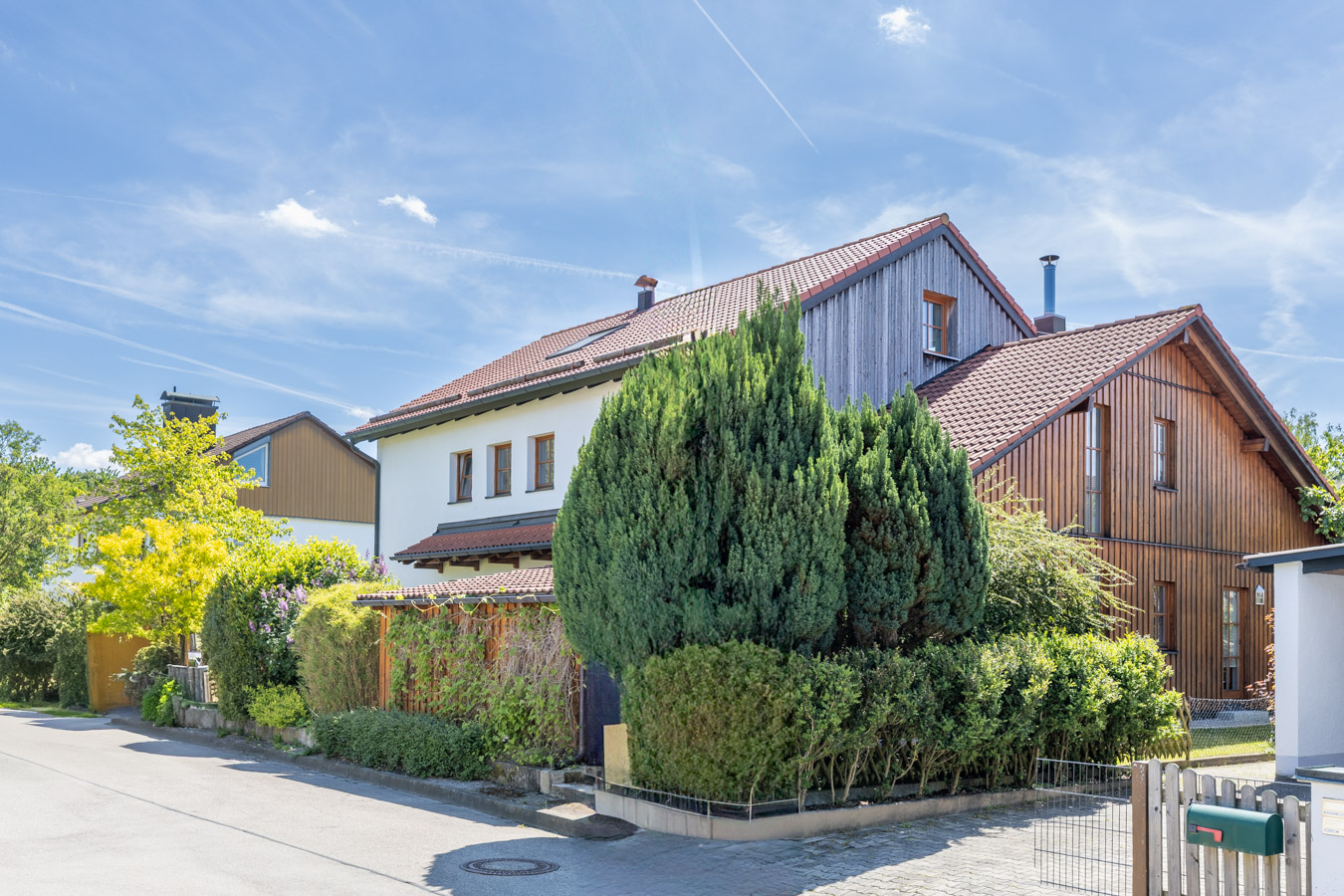 Attraktives - saniertes Haus mit Top-Lage und vielseitigem Nutzungspotenzial.