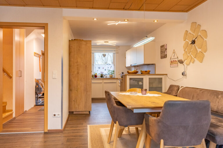 Ein ansprechendes Reihenhaus in guter Lage, mit vielen Extras