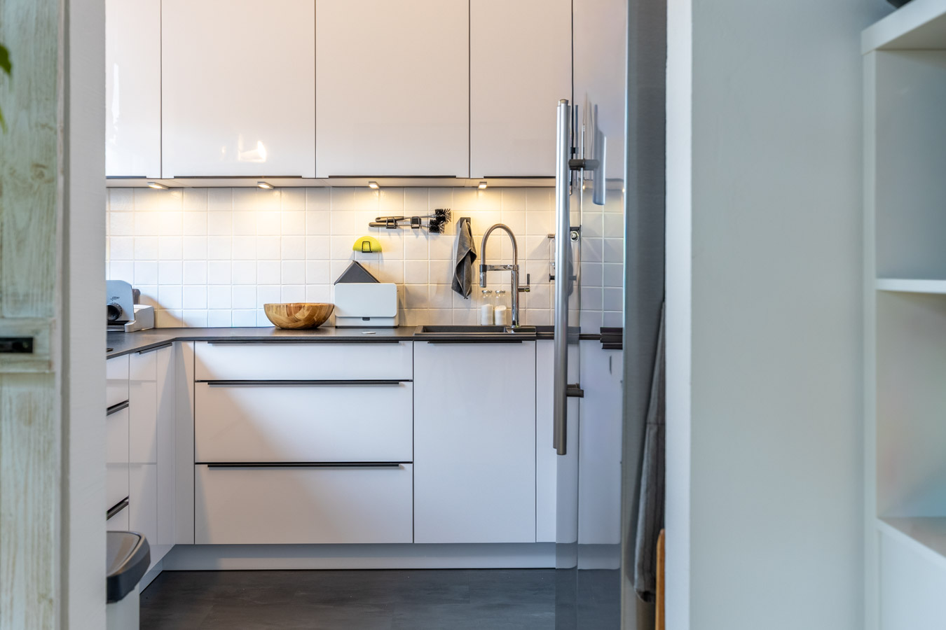 Sonne - Ruhe - Zuhause - Stilvolle Dachgeschosswohnung mit großer Südterrasse